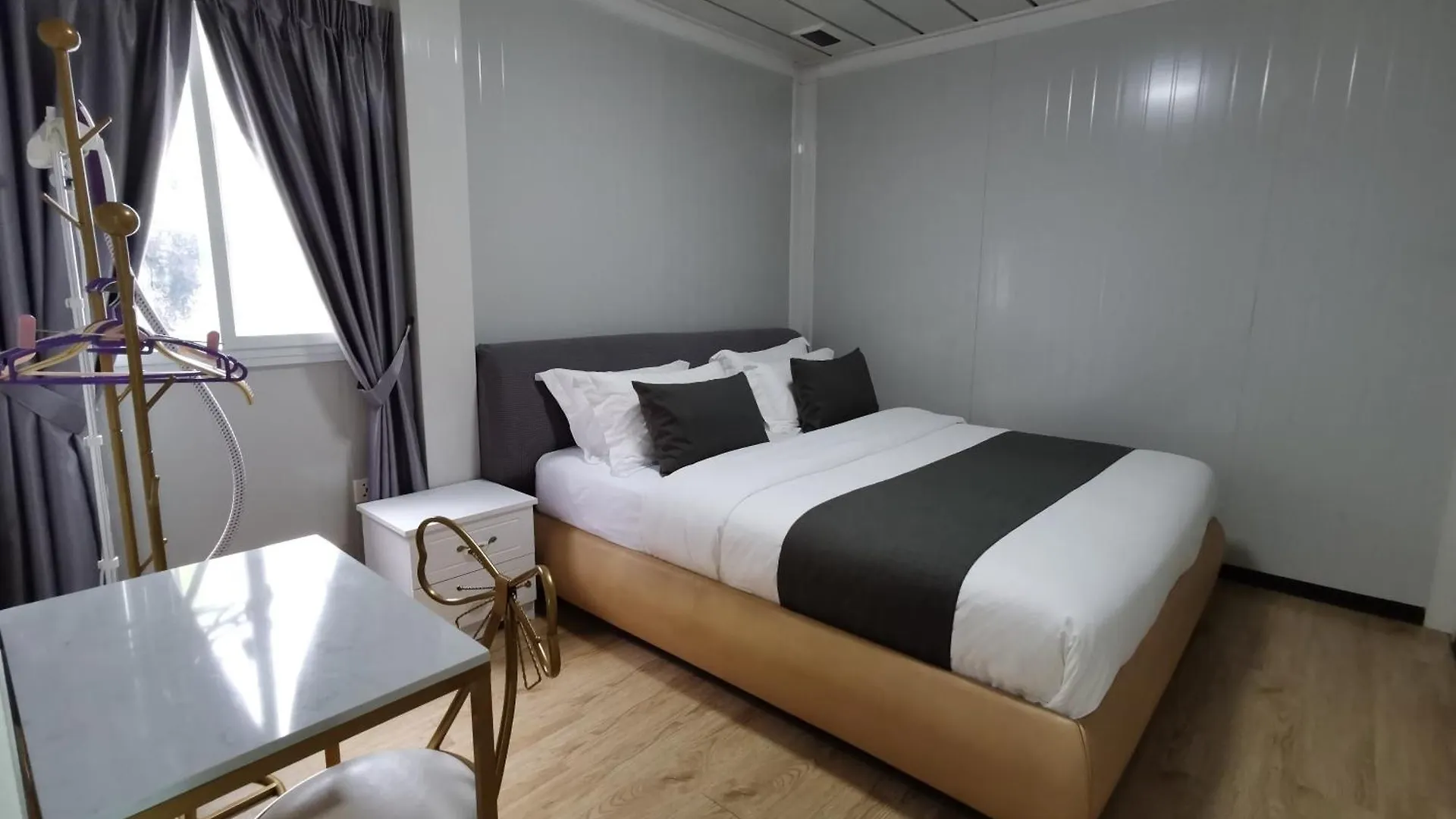 Titiwangsa Cabin Retreats By Ubook Kuala Lumpur Campsite